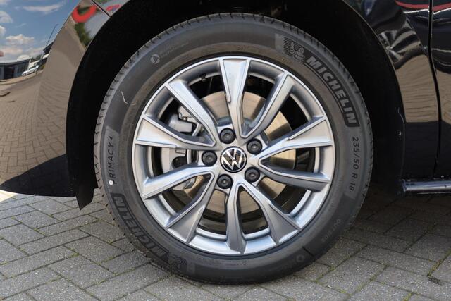 Volkswagen MULTIVAN 1.4 eHybrid L2 Bulli Edition 150PK / 110kW, Panoramadak, verwarmbare voorstoelen met massagefunctie, 3-zone climatronic, full map navigatie, cruise control, draadloos Apple Carplay & Android Auto, alarmsysteem
