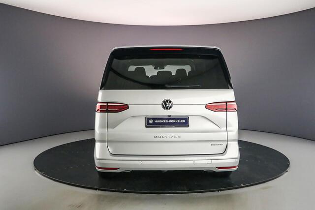Volkswagen MULTIVAN Life 1.4 eHybrid L2H1 | 7-zits | Lederen bekleding | Trekhaak wegklapbaar | Camera | AdaptiveCruise |