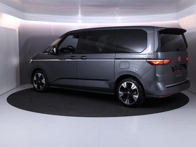 Volkswagen MULTIVAN 1.4 eHybrid L1H1 Style 150 pk Automaat (DSG) | Navigatie | Panoramadak | Parkeersensoren (Park assist) | Achteruitrijcamera | Elektr. schuifdeuren | Stoelverwarming |