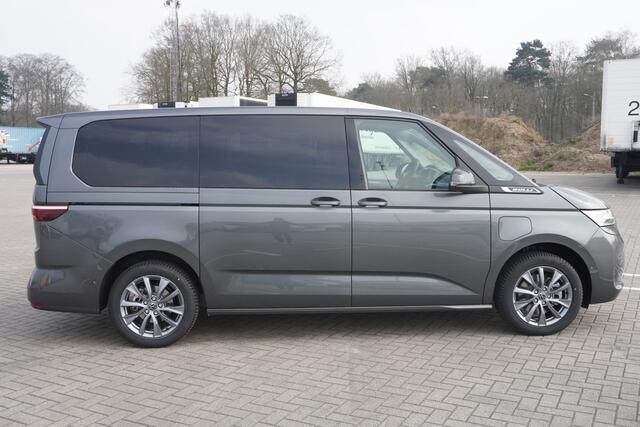 Volkswagen MULTIVAN 1.5 eHybrid L2 Bulli Edition 4-Motion 1.5 eHybrid L2 Bulli Edition 4-Motion, IQ Light koplampen, 7-persoons Vis-a-Vis, Navigatie, Trekhaak