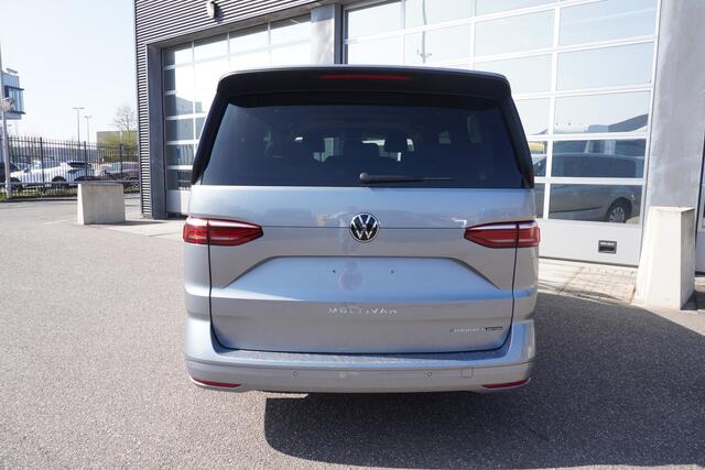 Volkswagen MULTIVAN 1.5 eHybrid L2 Economy Business 4-Motion 1.5 eHybrid L2 Economy 4-Motion, Climatronic, 7-persoons, Navigatie, Trekhaak