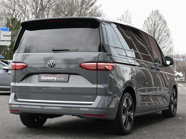 Volkswagen MULTIVAN 1.4 eHybrid 218PK Style Pano Head-Up IQ-light Standk 7-pers Sfeerverl. Keyless El-deuren VOL!