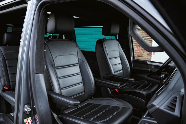 Volkswagen MULTIVAN T6.1 2.0 TDI 204PK 4-Motion L2H1 FULL OPTION A-klep Alpine Audio | VB Luchtvering | Alcantara hemelbekleding | Side Assist | Lane Assist |
