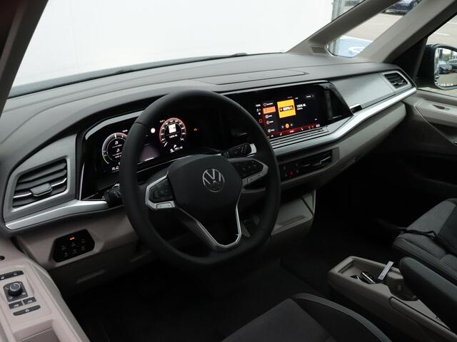 Volkswagen MULTIVAN Bedrijfswagens Bulli Edition L2 1.5 eHybrid EU6 180 kW | 4-Motion | Elektrische deuren | Trekhaak | Panoramadak | Camera | 7 persoons |