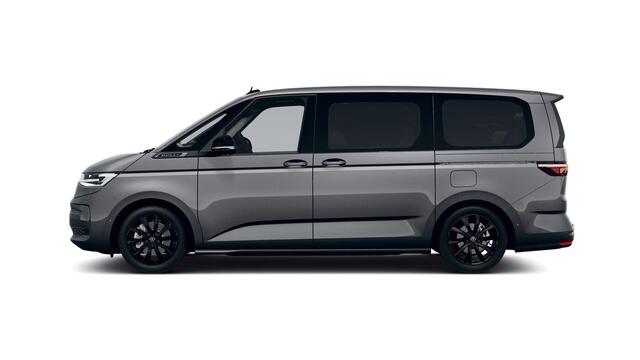Volkswagen MULTIVAN Bulli L2 1.5 Ehybrid 180kW 245 pk DSG 4 motion | Versterkte kunststof vloerbedekking in houtlook | Multifunctionele verschuifbare tafel in passagiersruimte | Navigatiesysteem '' Discover Pro'' | Privacy Plus glas (90%) vanaf B-stijl |