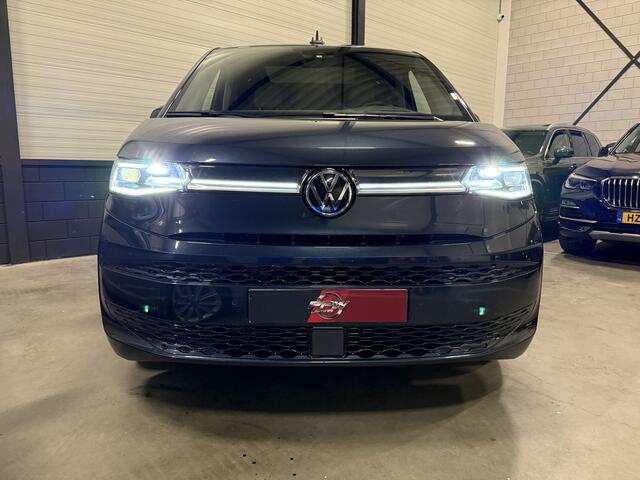 Volkswagen MULTIVAN 1.4 eHybrid Energetic 6P. PANO/HEAD-UP/IQ-LIGHT/HARMAN&KARDON/TREKHAAK/SFEERVERL/18"/ACC/CAMERA/EL.SCHUIFDEUREN/CARPLAY/STANDKACHEL/STOEL+STUURVERW./EL.A.KLEP/PRIVACY/NET OH BEURT GEHAD BIJ VW DEALER