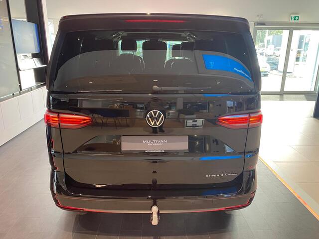 Volkswagen MULTIVAN Bulli L1 1.5 Ehybrid 180kW DSG 4 motion | Easy open pakket | Soundsystem "harman kardon" | Zitopstelling 2-2-3 met vis-a-vis mogelijkheid, met armleuningen | Top pakket |