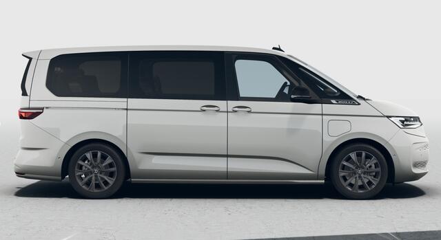 Volkswagen MULTIVAN 1.5 245pk DSG eHybrid L2 Bulli Edition 4Motion > ¤ 2.500,= Inruilpremie < | Trekhaak | 7-zits Premium zitopstelling |