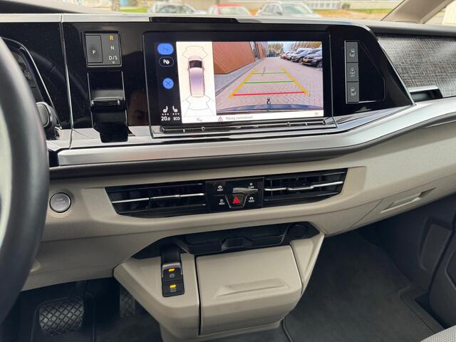 Volkswagen MULTIVAN 1.4 eHybrid 218 Pk Automaat 6-Persoons | Elektrische schuifdeur | Trekhaak | Panoramadak | LED | Adaptive Cruise | Camera | Carplay | 18 Inch | 64.949 Km!!