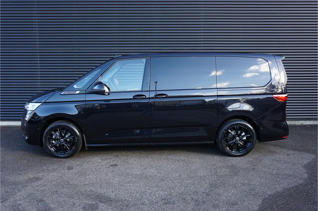 Volkswagen MULTIVAN 1.5 TSI eHybrid 4Motion | DSG | 7 Zitplaatsen | Climatronic 3-Zone | Discover Pro | LED Matrix | Panorama Dak | Nieuw