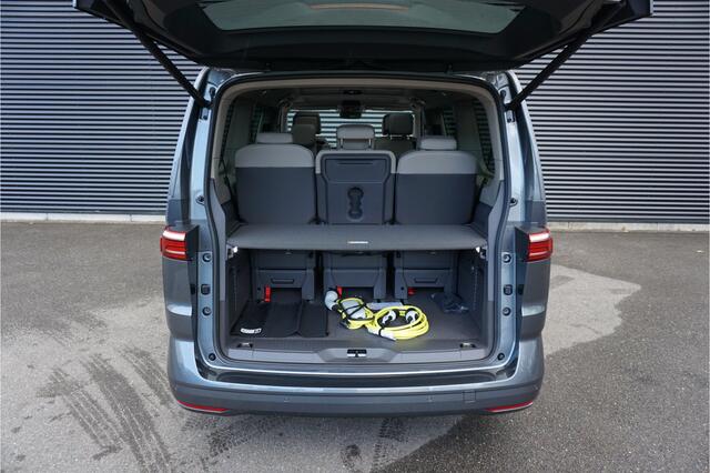 Volkswagen MULTIVAN 1.5 TSI eHybrid 4Motion | DSG | 7 Zitplaatsen | Climatronic 3-Zone | Discover Pro | LED Matrix | Panorama Dak | Nieuw