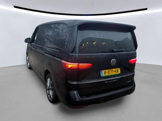Volkswagen MULTIVAN 1.4 eHybrid L2H1 Energetic 1.4 eHybrid 218 pk Panoramadak | IQ Light | Achteruitrijcamera | Trekhaak