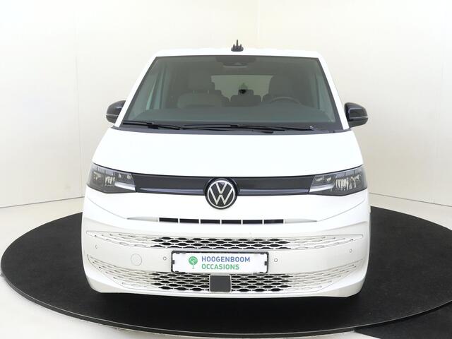 Volkswagen MULTIVAN 1.4 eHybrid L2 Style 6 versnellingen DSG | SoH 94% | 7p | Parkeerassistent | Stoelverwarming | Achteruitrijcamera | Navigatie | 3-zone airco | CarPlay |