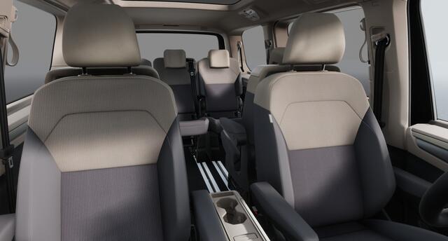 Volkswagen MULTIVAN 1.5 TSI 245pk DSG eHybrid L2 Bulli Edition 4Motion | Verwarmbare voorruit | Stoel + stuurverwarming | Trekhaak | Prijs is incl. Voor Mekaar Deal á ¤2000 incl. btw |