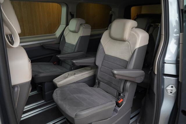 Volkswagen MULTIVAN 1.4/218pk eHybrid L2 Bulli Edition 7p. Blackstyle|2024|Standkachel|El.schuifdeuren|18"Blackstyle|LED|Cruise+ACC|PDC+Camera|Trekhaak|Blindspot|All-Seasons