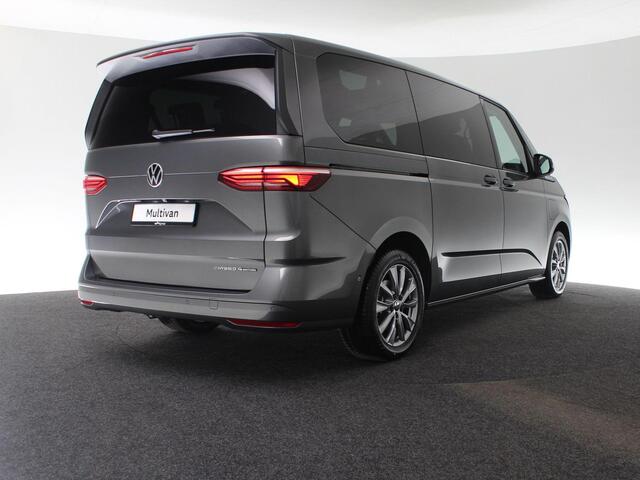 Volkswagen MULTIVAN Bulli Edition L2 1.5 eHybrid 180kW 245pk | Wegklapbare Trekhaak | Stoelverwarming | Voorruitverwaming | Navigatie | Privacy Plus Glas | Anti-diefstalalarm | Apple carplay/Android auto