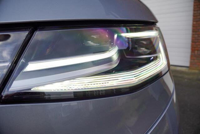 Volkswagen MULTIVAN 1.5I E-hybrid Edition L2 4x4 Panoramadak Leder Trekhaak Area view 19'' Lichtmetalen velgen