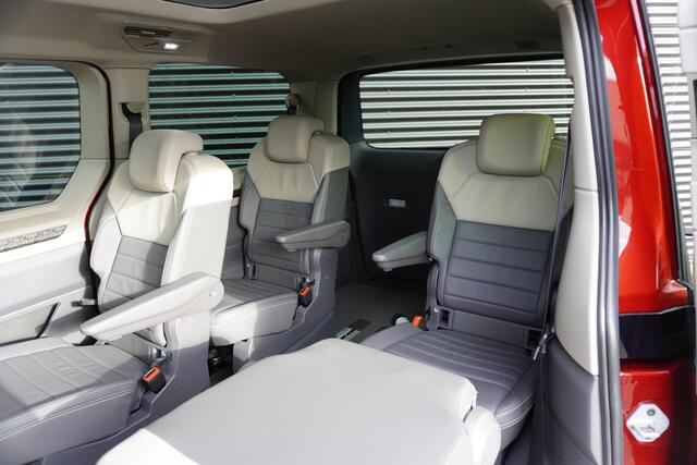 Volkswagen MULTIVAN 1.4 eHybrid L2 Energetic Apple Carplay Camera Naviagatie Panoramadak ACC Cruise control Harman Kardon