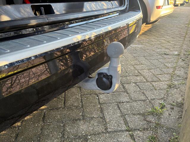 Volkswagen MULTIVAN 1.5 eHybrid L2 Bulli Edition 4Motion