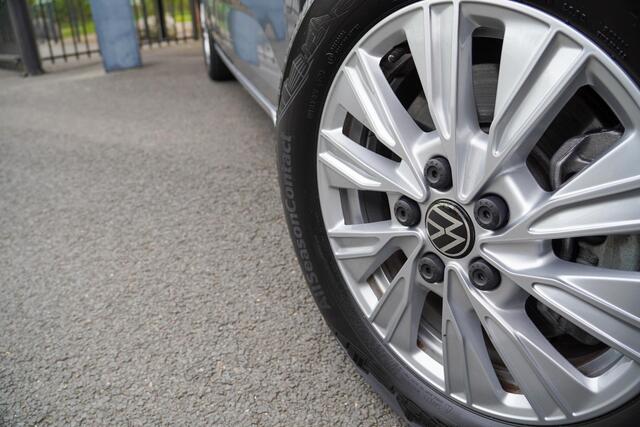 Volkswagen MULTIVAN 1.4 E-hybrid Life L2 218PK Panoramadak ACC Trekaak