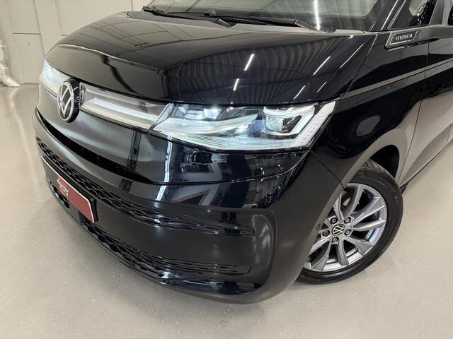 Volkswagen MULTIVAN 1.4 eHybrid Energetic 6p. PANO/TREKHAAK/H&K/LEER-ALCANTARA/STANDKACHEL/CAMERA/IQ-LIGHT/SFEER/ELECTR.SCHUIFDEUREN/ACC/18"/ADAPTIVE-ONDERSTEL/BLACK-PEARL METALLIC/VOLLEDIG VW DEALER HISTORIE