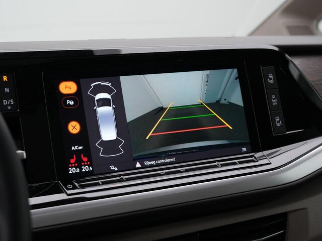 Volkswagen MULTIVAN 1.4 eHybrid 218 pk L2H1 Style | Panoramadak | Trekhaak | Elektrische schuifdeuren | IQ Light | Leder/alcantara | Achteruitrijcamera | Adaptive Cruise | Stoelverwarming | Navigatie