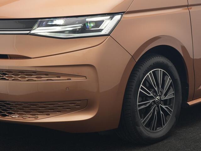 Volkswagen MULTIVAN 1.4 eHybrid L1H1 Style 7 Persoons PHEV 218pk | Trekhaak Af Fabriek | Panodak | Alcantara Sportstoelen & Stuur Verwarmd Adaptive Cruise | Camera | IQ Light | Apple Carplay | Blis | Navigatie | DAB | Plug In Hybrid |