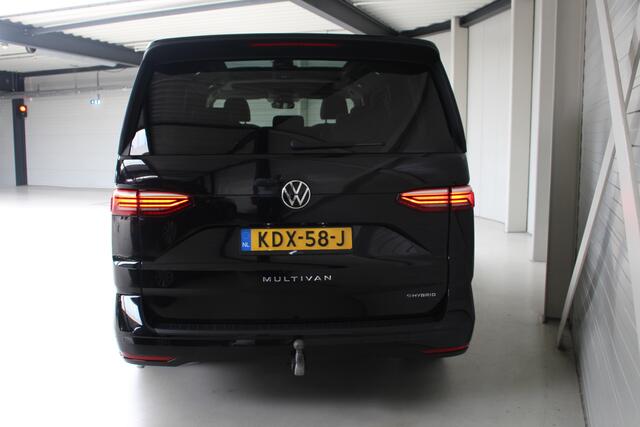 Volkswagen MULTIVAN 1.4 eHybrid L2H1 Life Business Panoramadak | Trekhaak | Camera | inklapbare spiegels