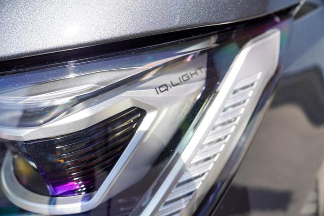 Volkswagen MULTIVAN 1.4 eHybrid L2H1 Style Panodak Apple Carplay Led koplampen Camera