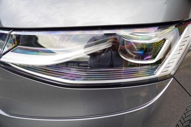 Volkswagen MULTIVAN 1.5 e-hybrid Style L2 4-Motion LEDER - DCC - PANO DCC Leder Trekhaak Area view