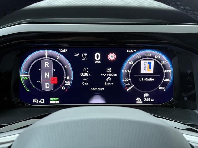 Volkswagen MULTIVAN Bedrijfswagens Economy Business L2 1.5 eHybrid EU6 180 kW (245pk) | 17 inch Dundrod velgen | Trekhaak elektrisch | Privacy glas |