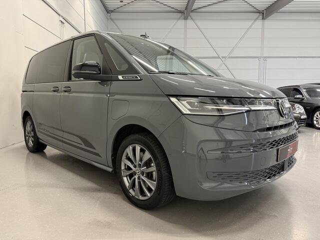 Volkswagen MULTIVAN 1.4 eHybrid EDITION 7p. PANO/HEAD-UP/LEER/360CAMERA/STANDKACHEL/ACC/IQ-LIGHT/ELECTR.SCHUIFDEUREN/SFEER/KEYLESS/CARPLAY/EL.A.KLEP/18"/PURE-GREY/NET OH BEURT GEHAD, VOLLEDIG VW DEALER HISTORIE