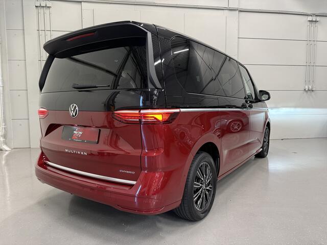 Volkswagen MULTIVAN 1.4 eHybrid Life 7p. PANO/TREKHAAK/H&K/EL.SCHUIFDEUREN/IQ-LIGHT/ACC/KEYLESS/CAMERA/17"BLACK/EL.A.KLEP/TWO-TONE FORTANA RED-DEEP BLACK/NET BEURT GEHAD BIJ VW DEALER