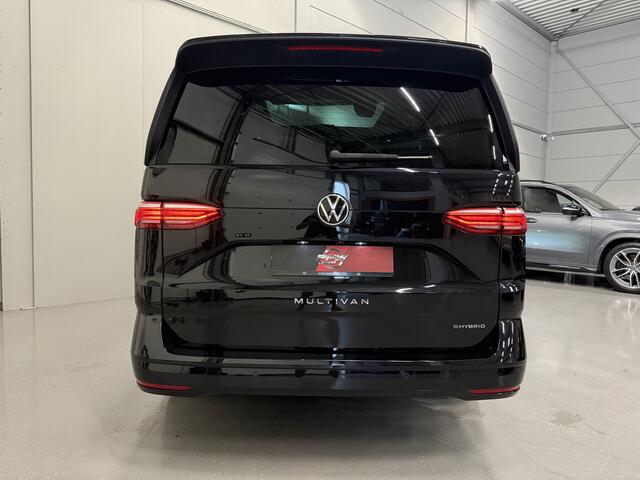 Volkswagen MULTIVAN 1.4 eHybrid L2 Energetic 7p. PANO/EL.SCHUIFDEUREN/IQ-LIGHT/ACC/KEYLESS/CAMERA/SFEER/STOEL+STUURVERW/MIDDENCONSOLE/EL.A.KLEP/PARK-ASSIST/18"/DEEP BLACK METALLIC/VOLLEDIG VW DEALER HISTORIE