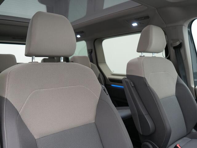 Volkswagen MULTIVAN 1.4 eHybrid Energetic 6 Zits PHEV 218pk Dealer O.H | SOH 96,1% | Trekhaak Af Fabriek | Panodak | IQ Light | Camera | Stoelverwarming | Keyless | Sfeerverlichting | Navigatie | DAB | Cruise Control | Plug In Hybrid |