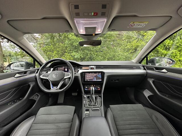 Volkswagen PASSAT Variant 1.4 TSI PHEV GTE Business | Sfeer| Virtual dash| CarPlay|