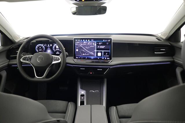 Volkswagen PASSAT Variant 1.5 eTSI Business Publiceren per 03-2024