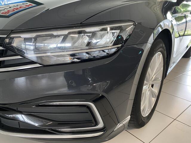 Volkswagen PASSAT Variant 1.4 TSI PHEV GTE Business Apple carplay / Camera