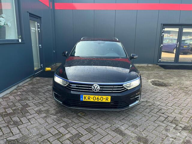 Volkswagen PASSAT Variant 1.4 TSI GTE Connected Series Plus | Hybride | Airco | Trekhaak |