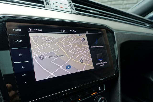 Volkswagen PASSAT 1.5 TSI Automaat R-Line Facelift l Pano l Virtual Cockpit l Camera l NAP
