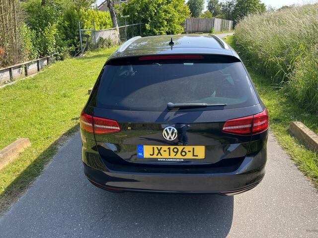 Volkswagen PASSAT Variant 1.6 TDI Connected Series