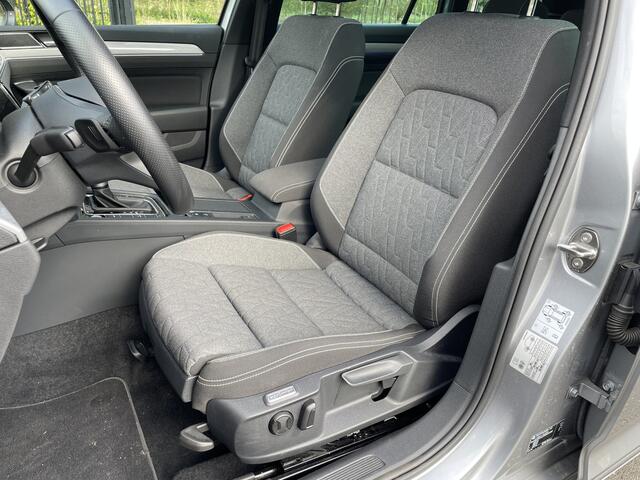 Volkswagen PASSAT Variant 1.4 TSI PHEV 218pk GTE Business DSG / Panoramadak / Head-up Display / Camera / Stoelverwarming