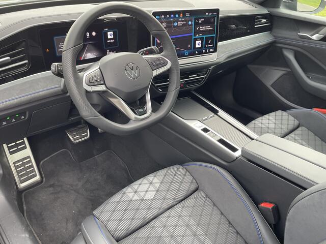 Volkswagen PASSAT Variant 1.5 eTSI 150pk R-Line Business DSG / Panoramadak / Camera / Stoel/Stuurverwarming