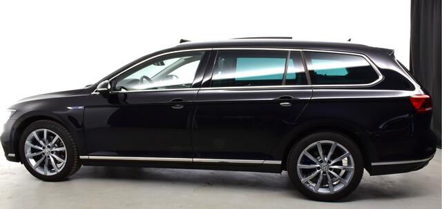 Volkswagen PASSAT Variant 1.4 TSI PHEV GTE, Panorama, Trekhaak, Carplay, Alcantara\Leder