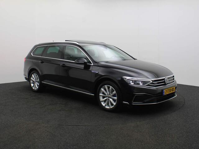 Volkswagen PASSAT Variant GTE Business 1.4 TSI eHybrid 218pk DSG Automaat Trekhaak, Panoramadak, Elektrische achterklep, LED matrix koplampen, Navigatie, Adaptive cruise control, Stuurwiel verwarmd, Achteruitrijcamera, Parkeersensoren