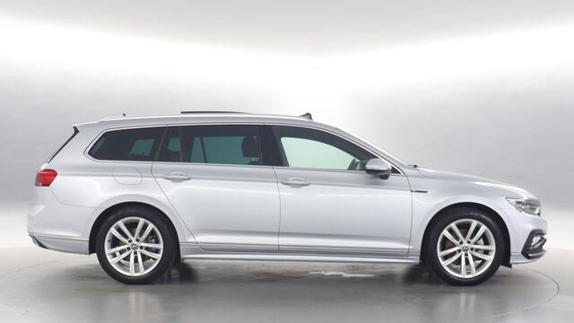 Volkswagen PASSAT Variant 1.5 TSI 150pk R-Line Business DSG / Navigatie / Panoramadak / Stoelverwarming / Camera