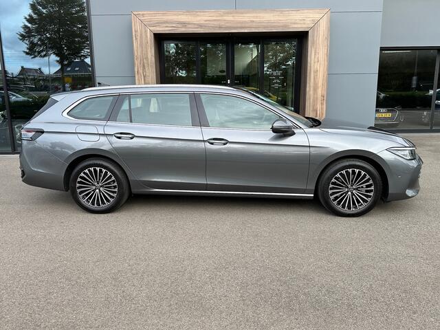 Volkswagen PASSAT Variant 1.5 eTSI 150pk Elegance | Alcantara | Head up | Camera | Dode hoek | Rijklaar incl. garantie