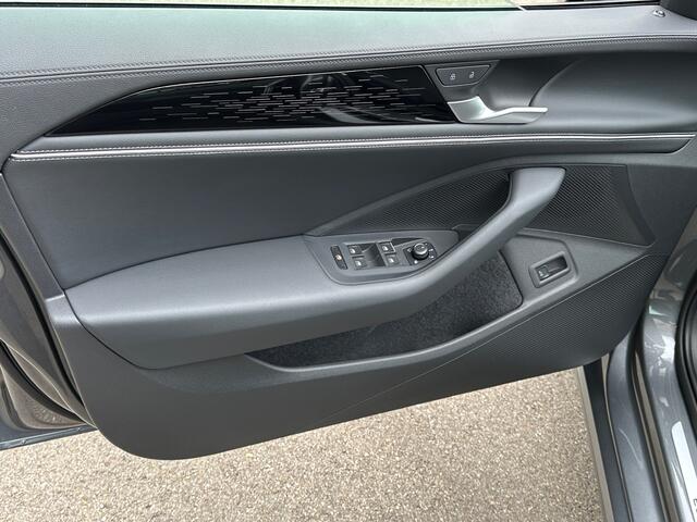 Volkswagen PASSAT Variant 1.5 eTSI 150pk Elegance | Alcantara | Head up | Camera | Dode hoek | Rijklaar incl. garantie