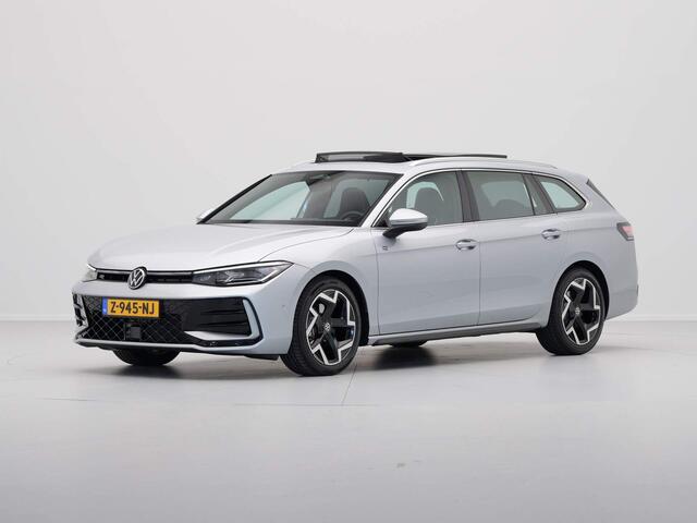 Volkswagen PASSAT Variant 1.5 eTSI 150pk DSG R-Line Business Panorama Navigatie Trekhaak Camera