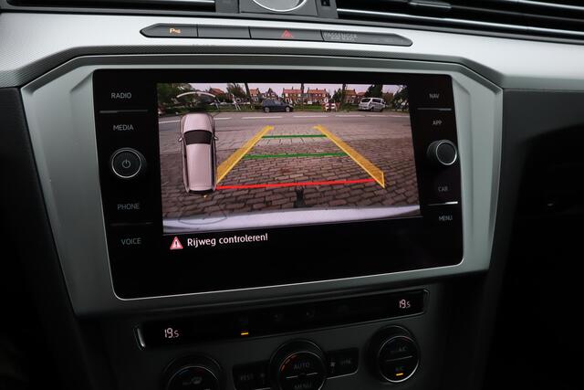 Volkswagen PASSAT Variant 1.6 TDI Comfortline | Navigatie | Achteruitrijcamera | Adaptive cruise control |